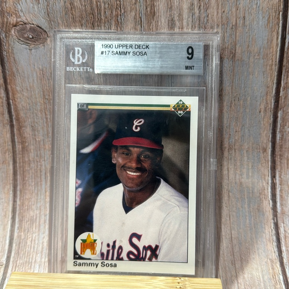 1990 Upper Deck #17 Sammy Sosa Beckett 9 Mint Baseball Card Item #ME287